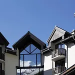 Les Aiglons Hotel 4*