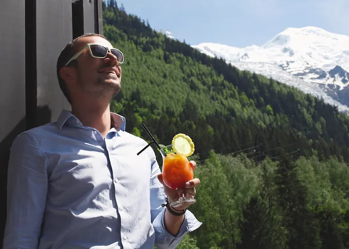 Hotel Les Aiglons 4*