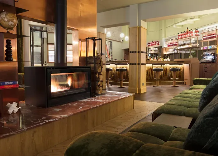 Hotel Les Aiglons 4*