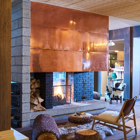 Hotel Les Aiglons 4*
